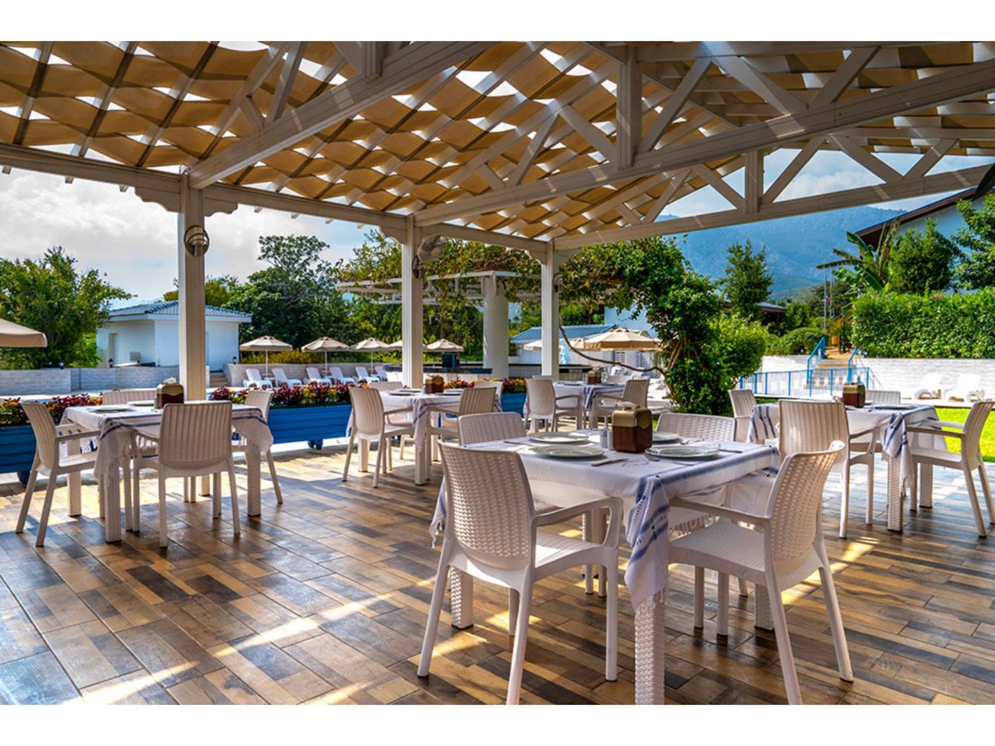 Queen Aphrodite Hotel Karpasa Экстерьер фото